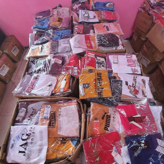 USA CLOTHING VENDORS